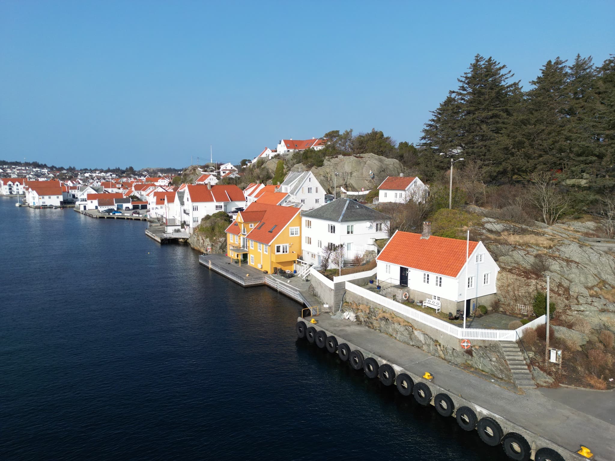 Sjøhus i Skudeneshavn